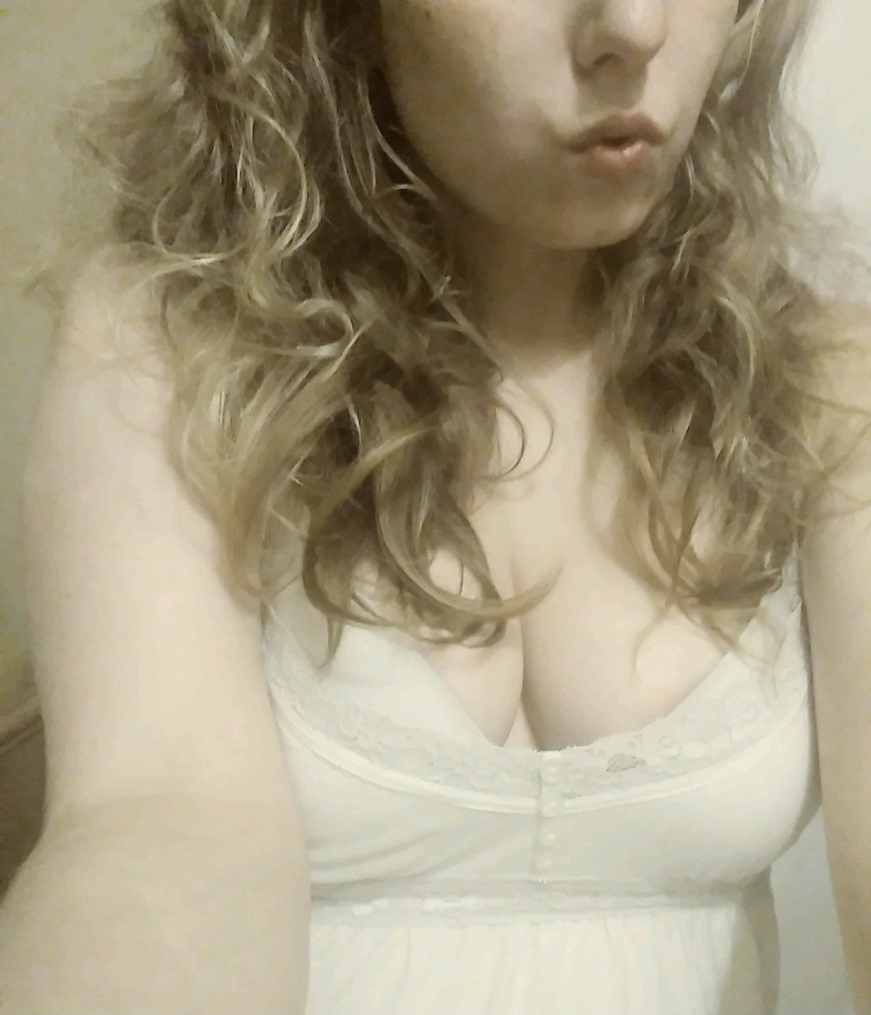 Kissy face