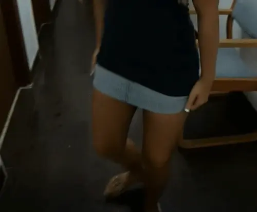 skirt teasie