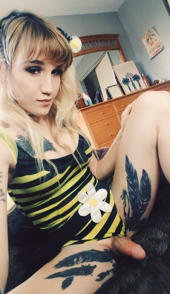 Tattooed shemale
