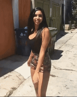 tara yazdi