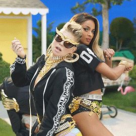 Fergie and Ciara booty twerking