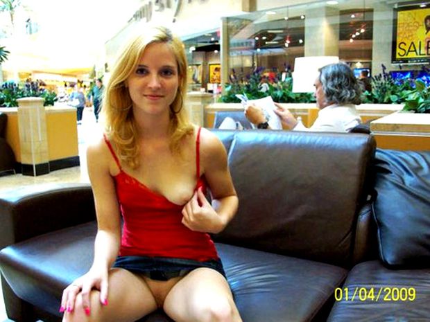 perfect blonde babe without panties,undress & show beautiful tit in public