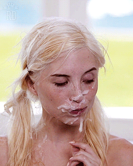 Cute chick gets her face splattered