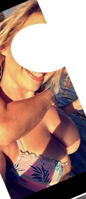 Show me how good your big dick looks between my titties Daddy!