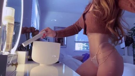 Relaxing sound with a perfect body