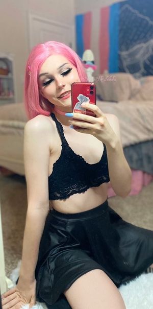 trapwaifu - very gorgeous