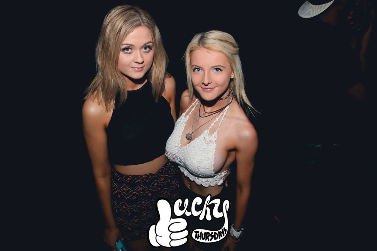 Babe on the right...