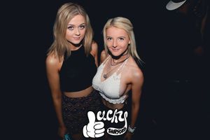 Babe on the right...