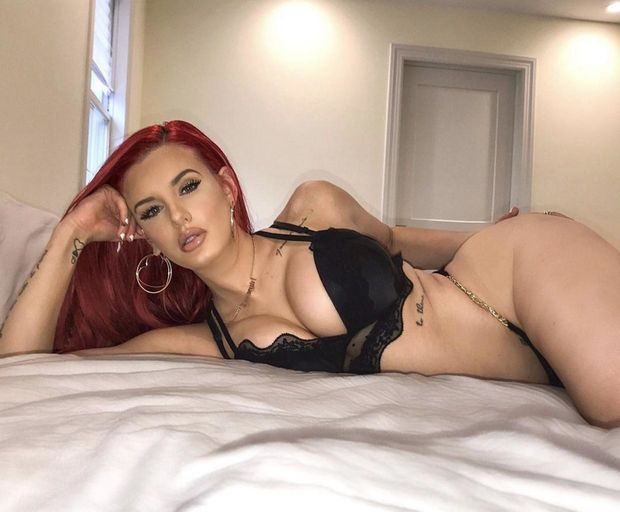 Justina Valentine & her cleavage