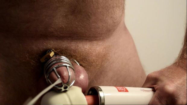 Cock cage Massager Cumshot..