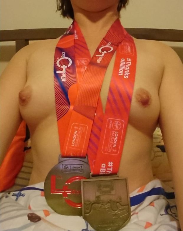 Girlfriend looking hot with her medals