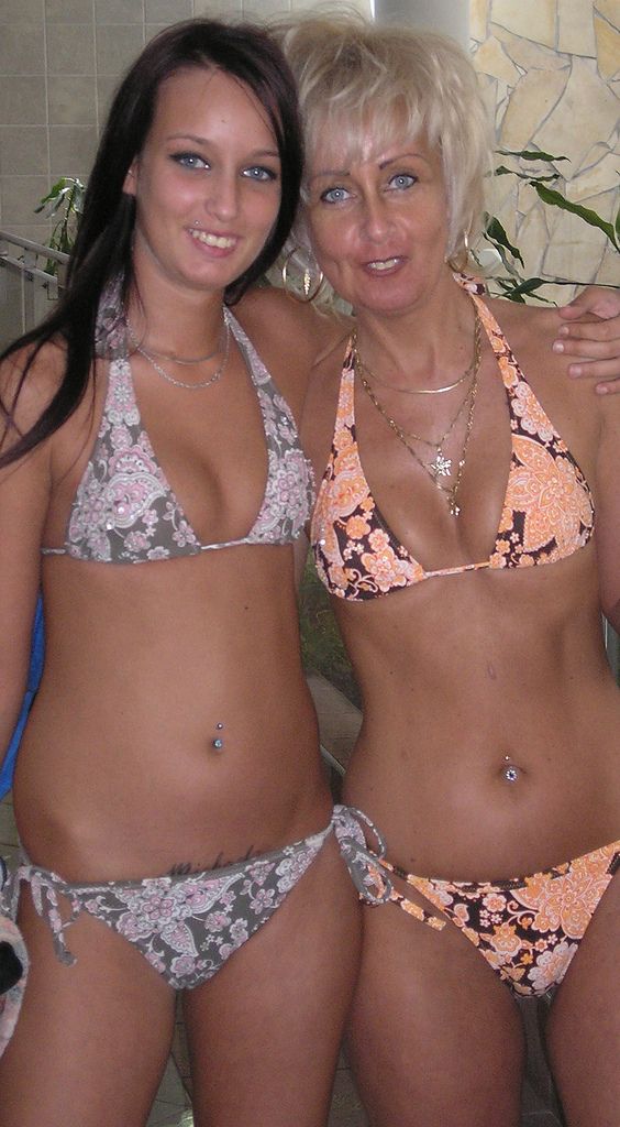 sexy mom and daughter