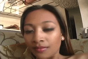 Asian rubs her sweet pussy meat