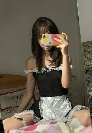 18 years old with a cute babyface!