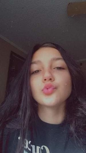 Who wants these lips on their cock