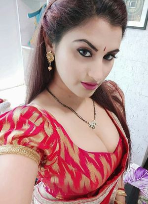 Hot Indian Bhabhi