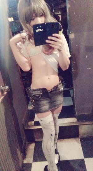 Asian trannie 28 yo in San Jose CA want a special man in her life