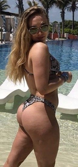 I love hearing your nuts slap against me as you pound this fat jiggly as from behind Daddy