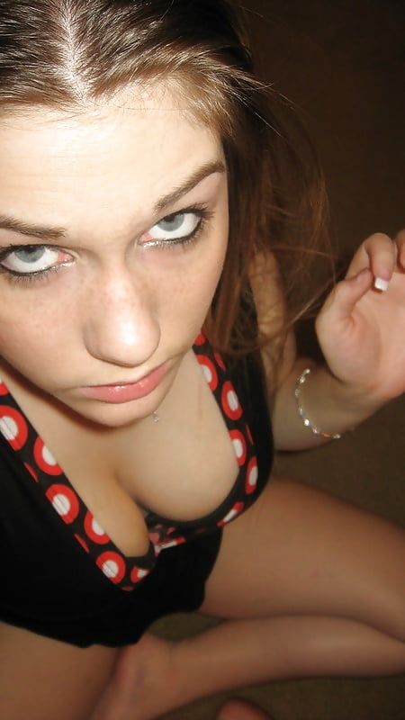 selfie downblouse
