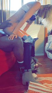 blonde will pull down her pants for anyone