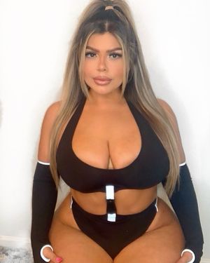 Potential bimbo breeder 1