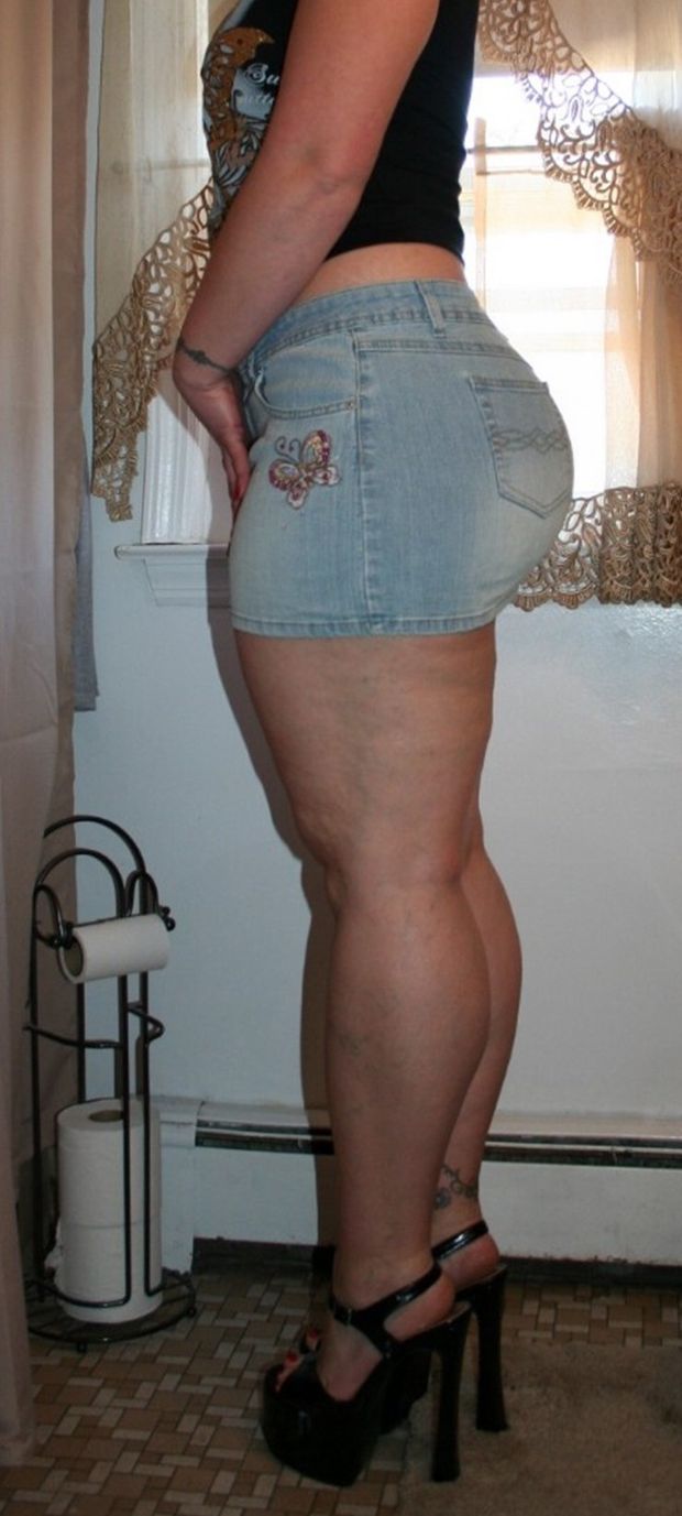 CURVY MILF BIG ASS BOOTY PAWG