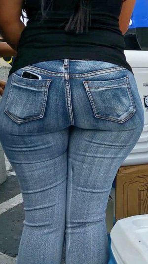 THICK THIGHS = WIDE ASS