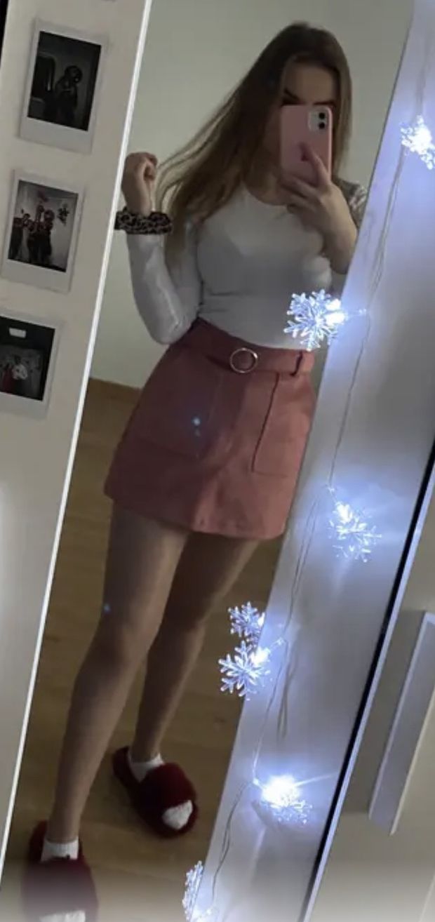 Teen selfie