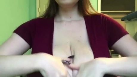 Unknown red wonder... WARNING you may pass out from cumming so hard.