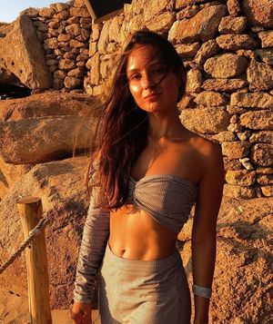 LK Too hot to handle