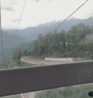 Eva Elfie cable car handjob