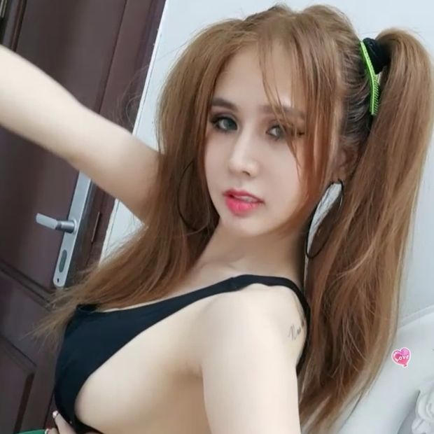 Cute asian bae streaming
