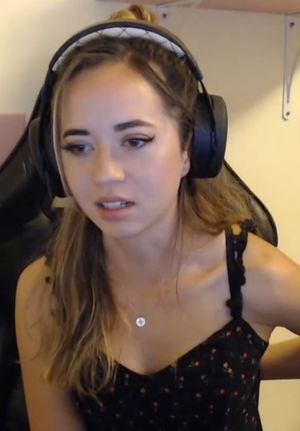 Maya ssb Instagram: maya_higa