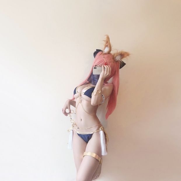 Exotic cosplay