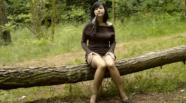 Legs opening