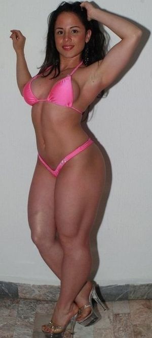 WOW CURVY THICK SEXY PAWG