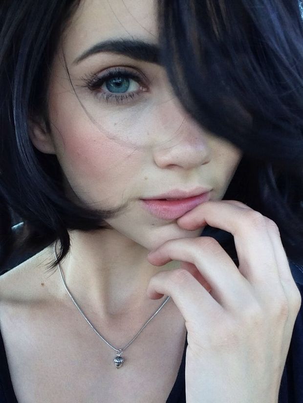 Emily Rudd Hangover