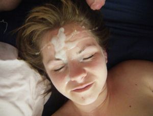 huge splash of cum on amateur face