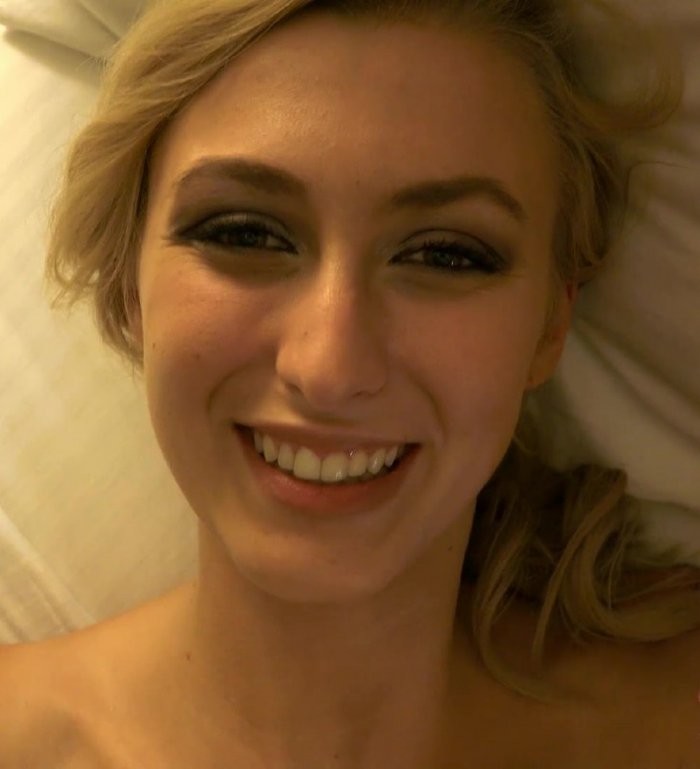 Alexa Grace