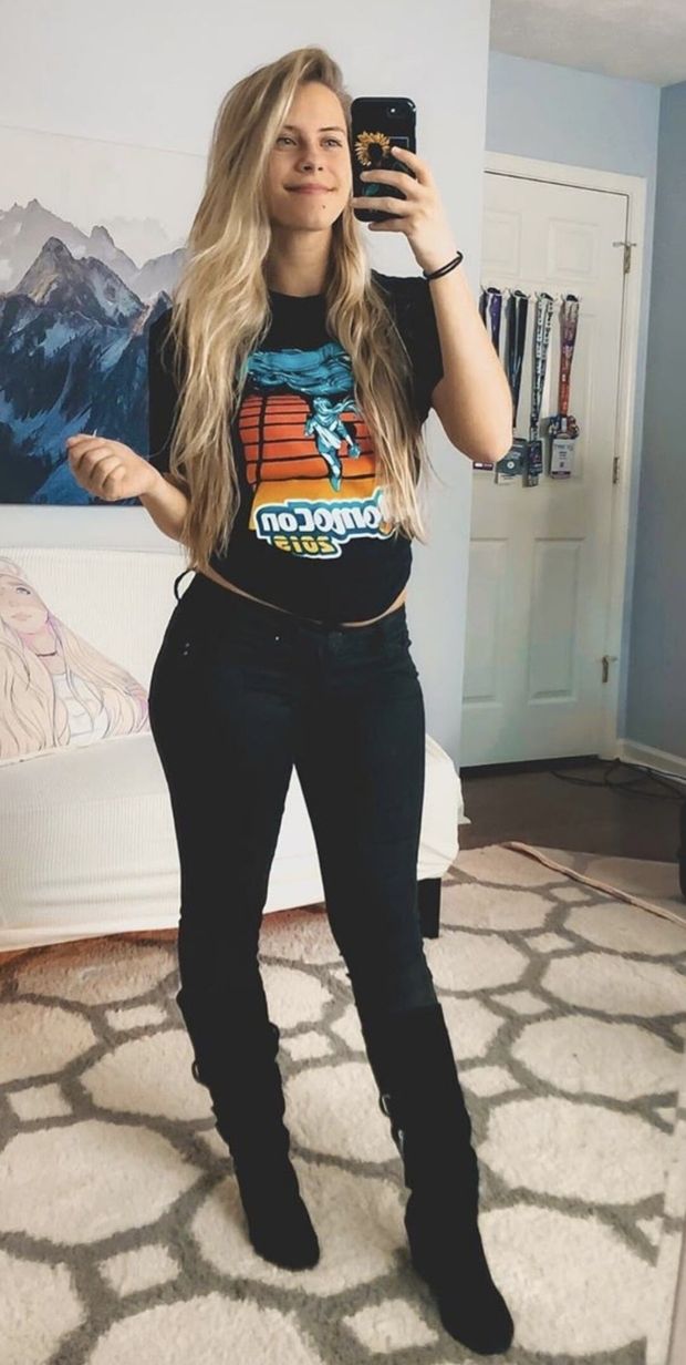 Fucking hell she’s a bombshell