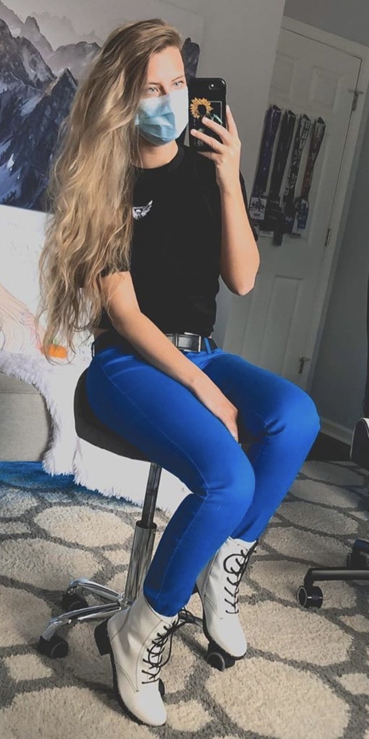 Thong or panties? What color?