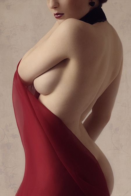 Curves in red