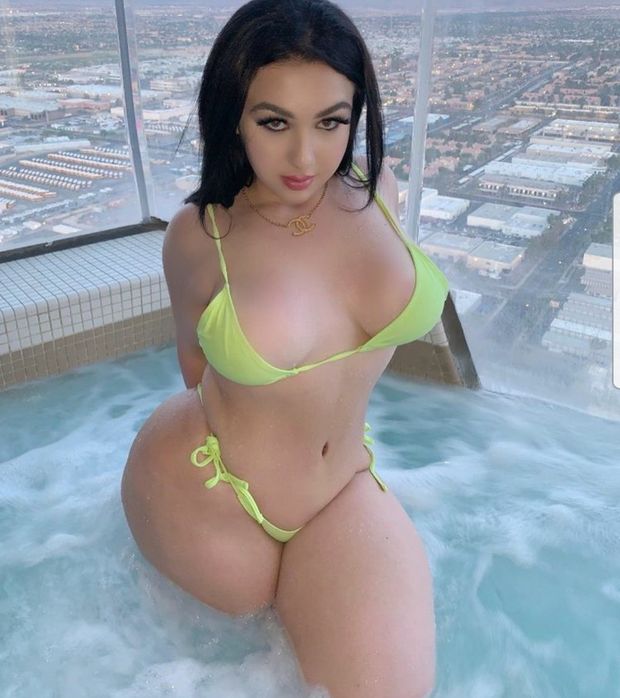 Stretched top