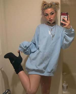 I'd let her kick the fuck of my nuts