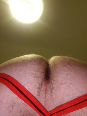 My cum soaked glory hole