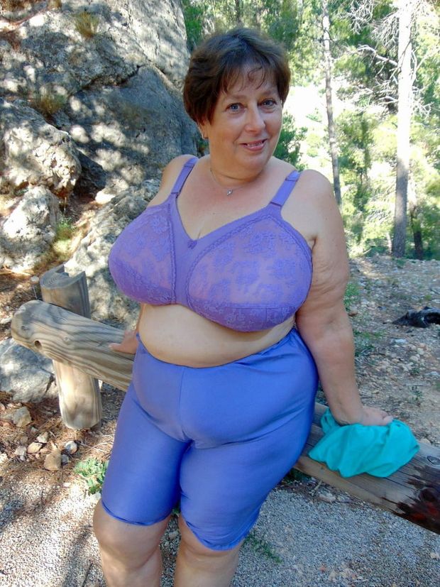 mom in a bra