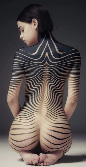 lines on nude