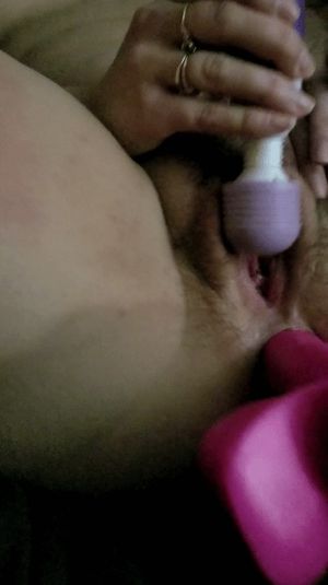 Cumming with wand and anal