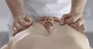 When she has huge tits and wants a massage