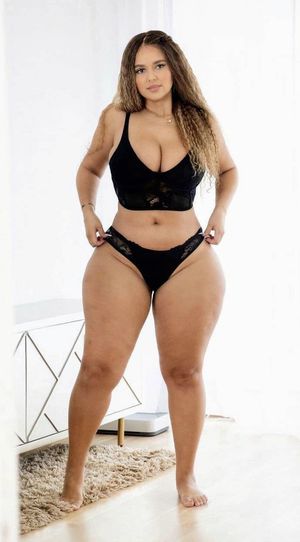 Pamela Underwear Thickness